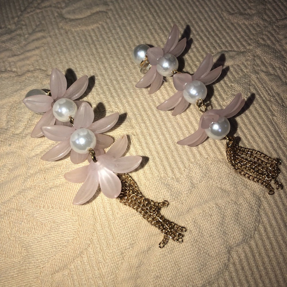 Pink Flower Pearl Dangling Earrings
